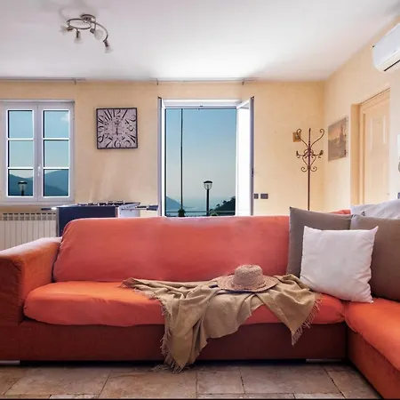 Le Macine * Molino Nuovo (Genoa)